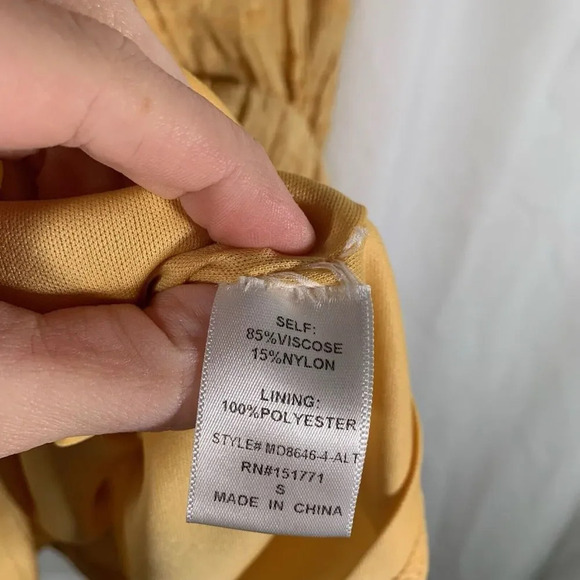 altar'd state Mini Dress Women's Small Yellow Tiered Sleeveless Sundress - Picture 5 of 8